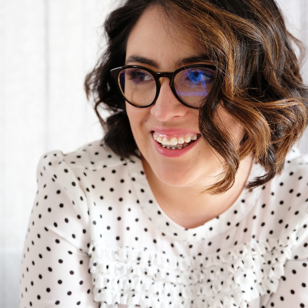 Meet your Posher, Mayra